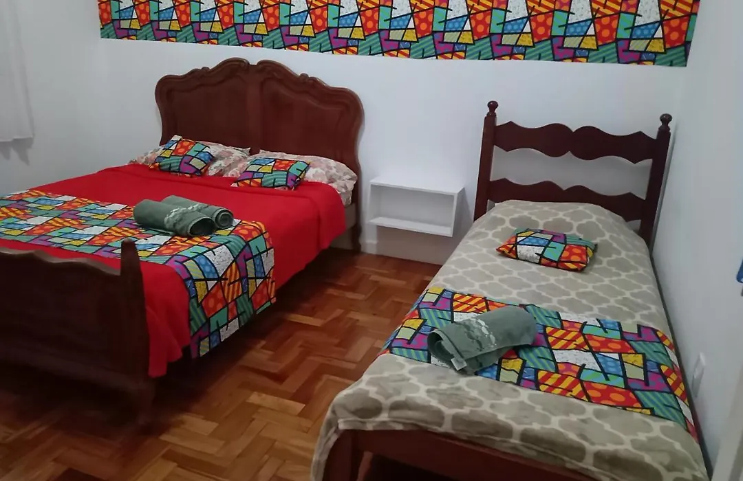 Eurotrip Hostel-1